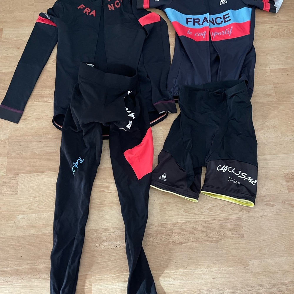 Le Coq Sportif Black and Red Cycling Outfit